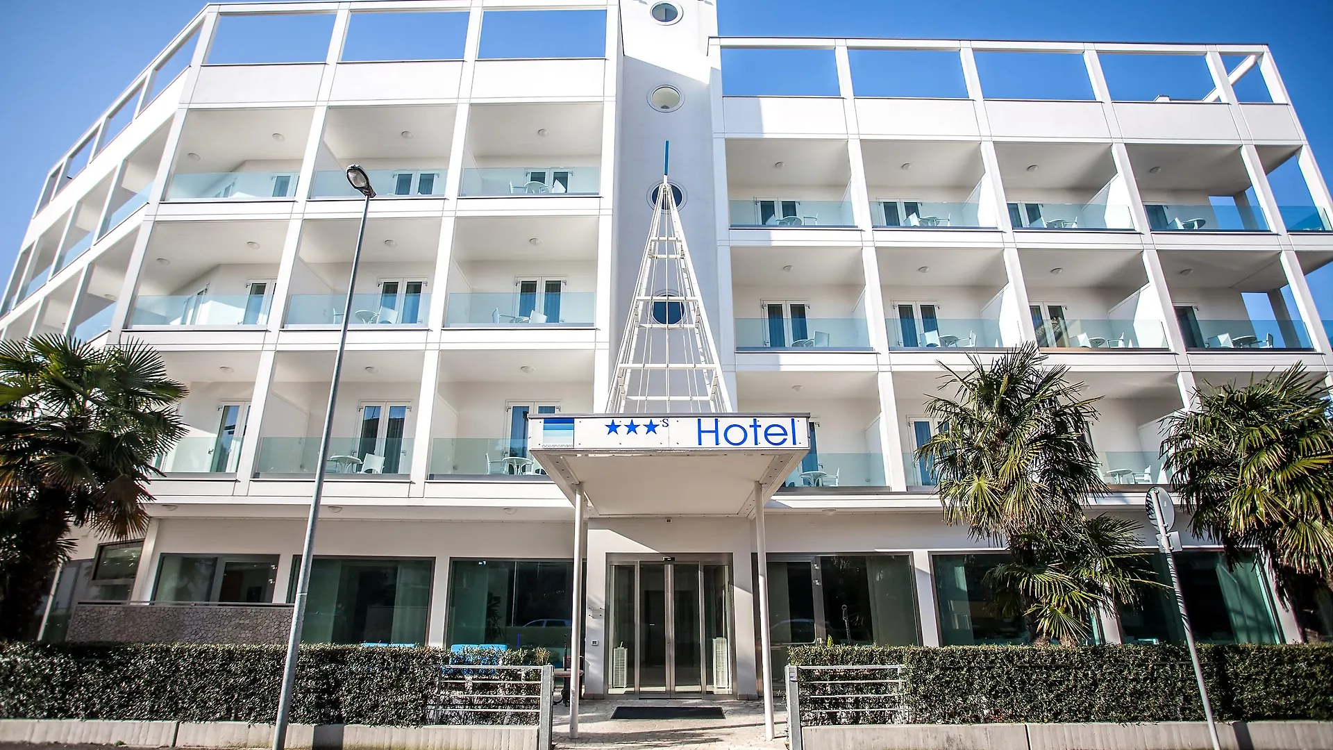 Hotel Oceanomare Punta Marina