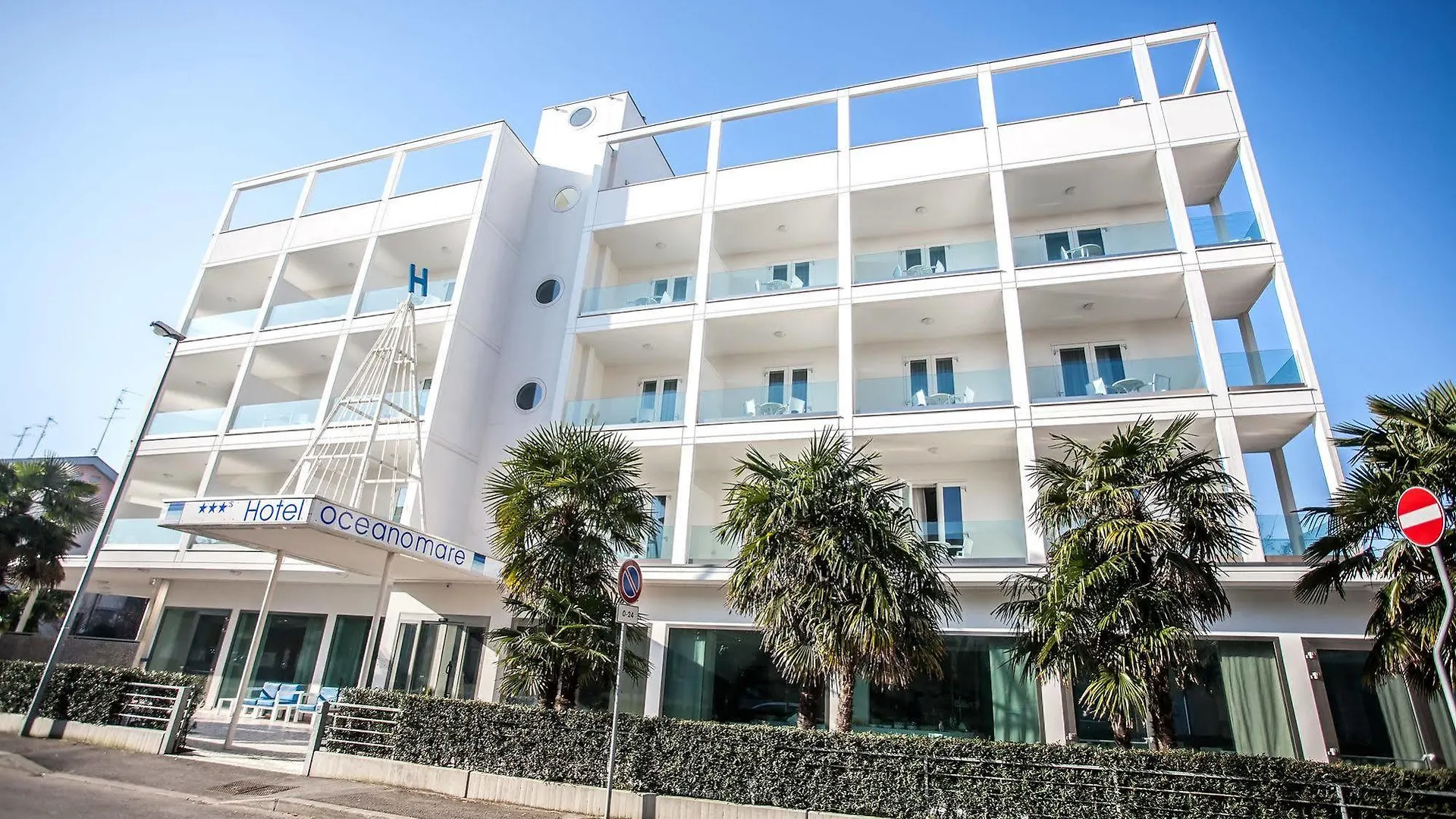 Hotel Oceanomare Punta Marina